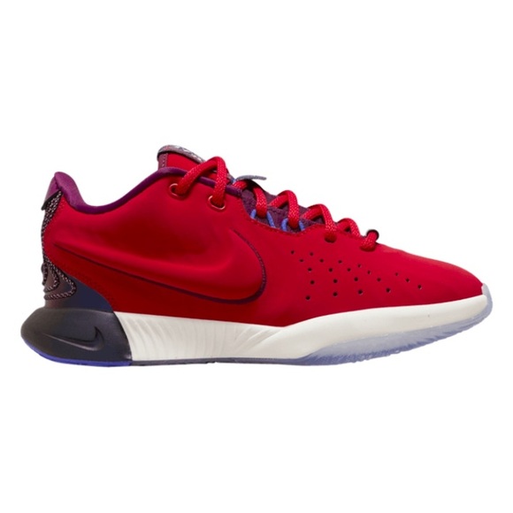 Nike Other - Nike
Labron james xxi
‘Theatre’
Brand new